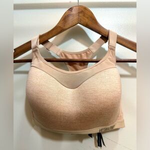 Victorias Secret Incredible Lightweight Max Lined Medium Support Sport Size 36C